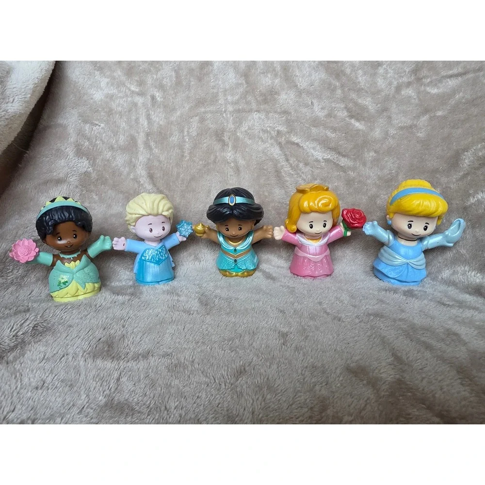 Fisher Price Little People Disney Princess Lot Tiana Elsa Jasmine Aurora Cindy